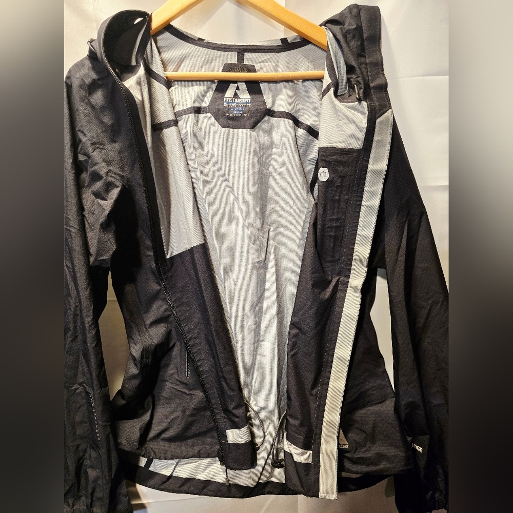 3/$21 Women's Eddie Bauer First Ascent Jacket